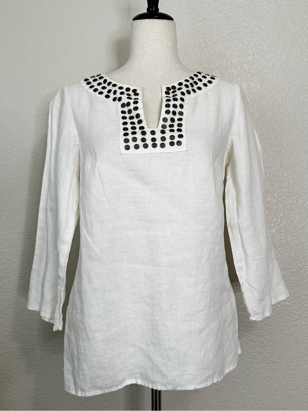 Ecologie 100% Linen White 3/4 Sleeves Brass Studs Blouse, Sz Small